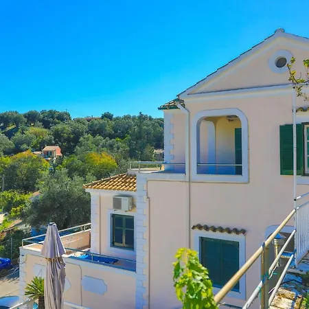 Theophilos Ena Appartamento Agios Stefanos Kassiopi